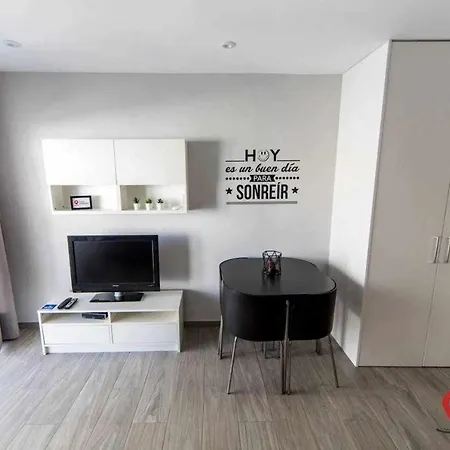 Red Loft Vista Mar Lateral Apartment *